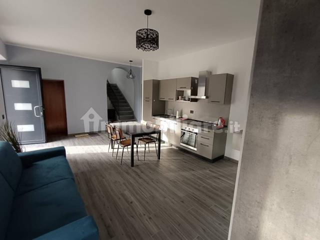 Appartamento in affitto a Centro Valle Intelvi, Dizzasco