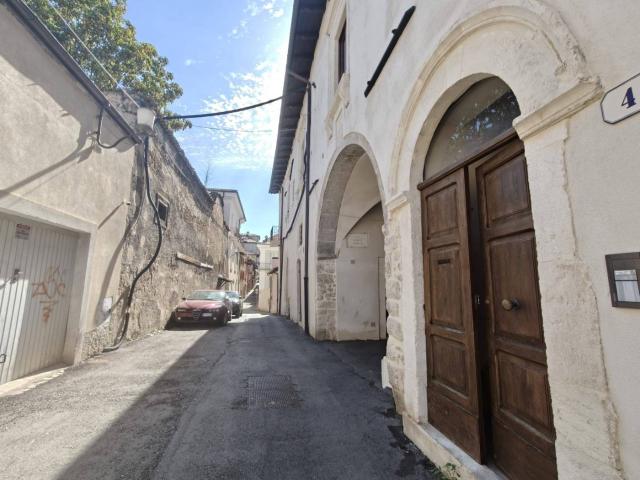 Appartamento in affitto a Torretta, Tornimparte