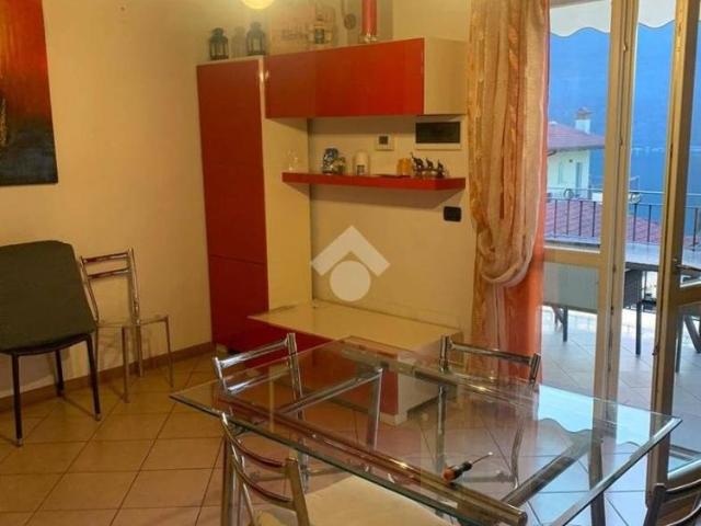 Appartamento in affitto a Comunità montana del Sebino bresciano, Sale Marasino