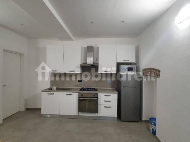Appartamento in affitto a Centro, Marche