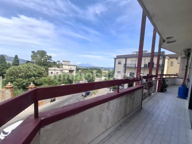 Appartamento in affitto a Antiniana, Pozzuoli