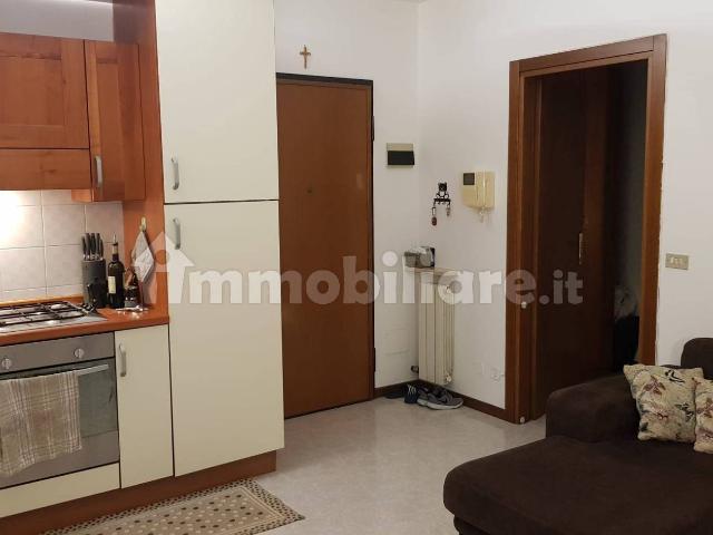 Appartamento in affitto a Palazzina, Brenzone