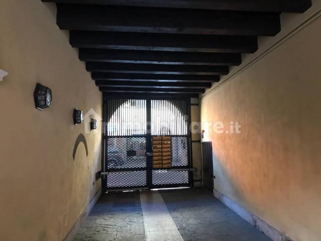Appartamento in affitto a Medio Levante, Serra Riccò