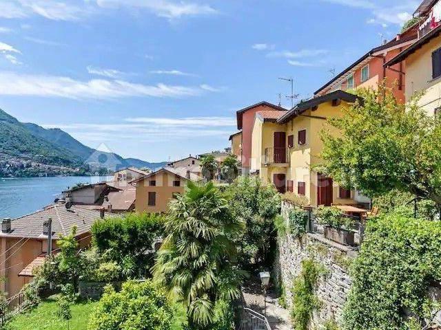 Appartamento in affitto a Carate, Carate Urio