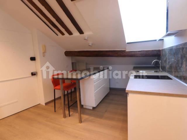 Appartamento in affitto a Marche, Ancona