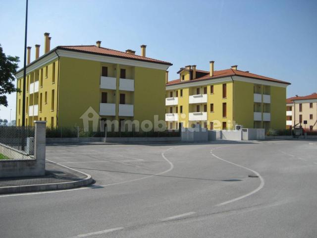 Appartamento in affitto a Bosaro, Veneto