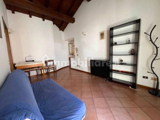 Appartamento in affitto a Pavia, Lombardia