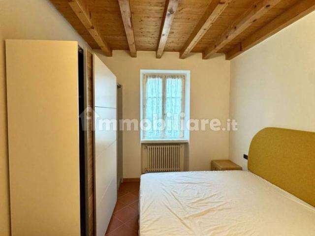 Appartamento in affitto a Comunità della Vallagarina, Borgo Sacco