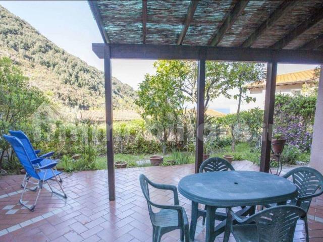 Appartamento in affitto a Centro Est, Serra Riccò