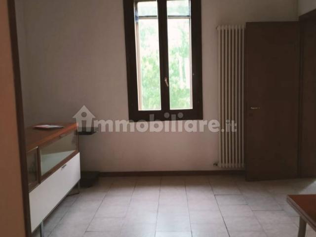 Appartamento in affitto a Cavriana, Lombardia