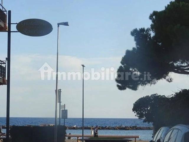 Appartamento in affitto a San Bartolomeo Al Mare, Liguria