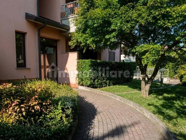 Appartamento in affitto a Cascina Pariana, Pessano con Bornago