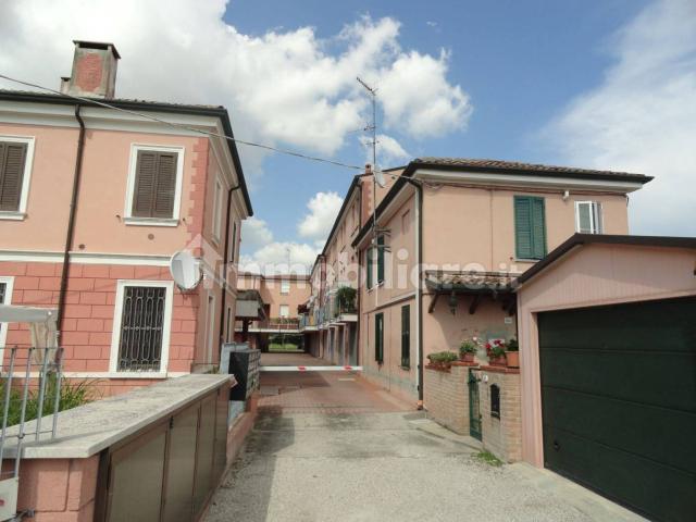 Appartamento in affitto a Castelletto, Roverbella