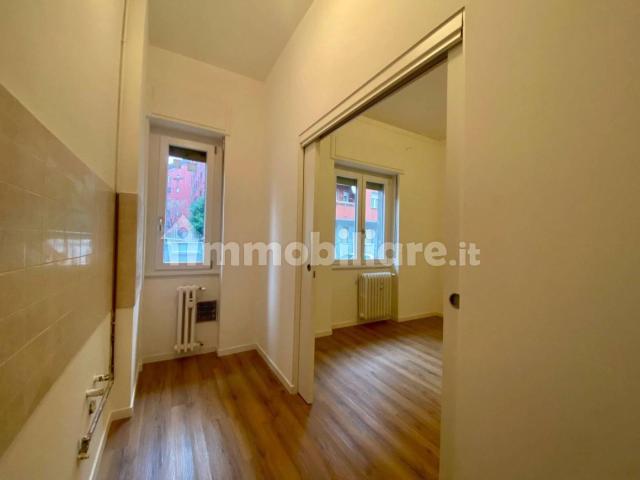 Appartamento in affitto a Municipio 8 di Milano, Milano