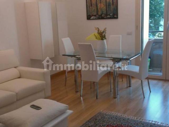 Appartamento in affitto a Puglia, Barletta-andria-trani