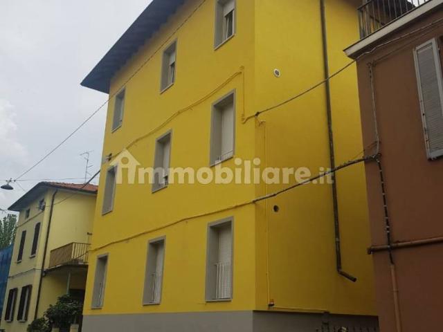 Appartamento in affitto a Santa Croce, Re