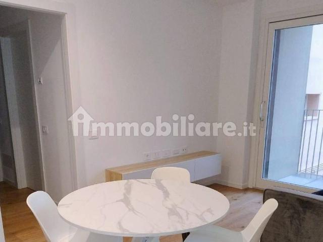 Appartamento in affitto a Belledo, Lecco
