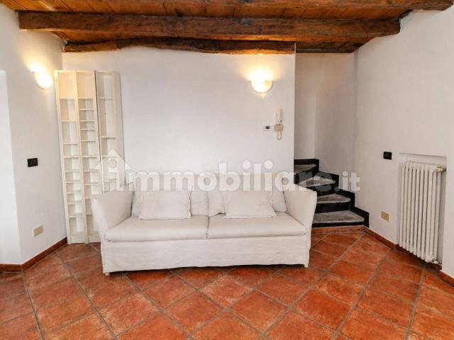 Appartamento in affitto a Garzola, Como