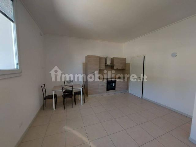 Appartamento in affitto a Negrar, Veneto