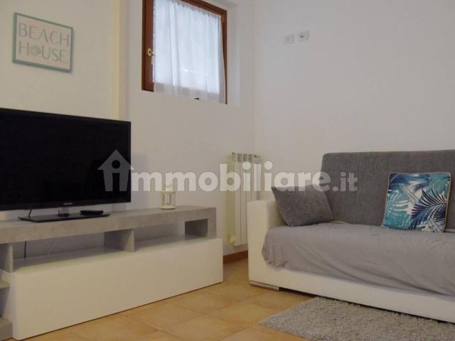 Appartamento in affitto a Varone, Desenzano Del Garda