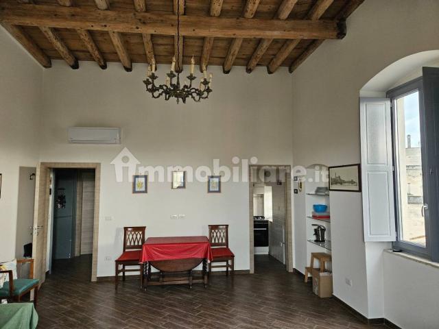 Appartamento in affitto a Puglia, Barletta-andria-trani
