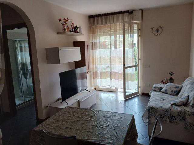 Appartamento in affitto a Oggiono, Lombardia
