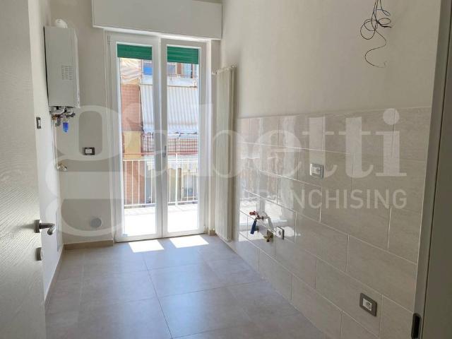 Appartamento in affitto a Puglia, Barletta-andria-trani