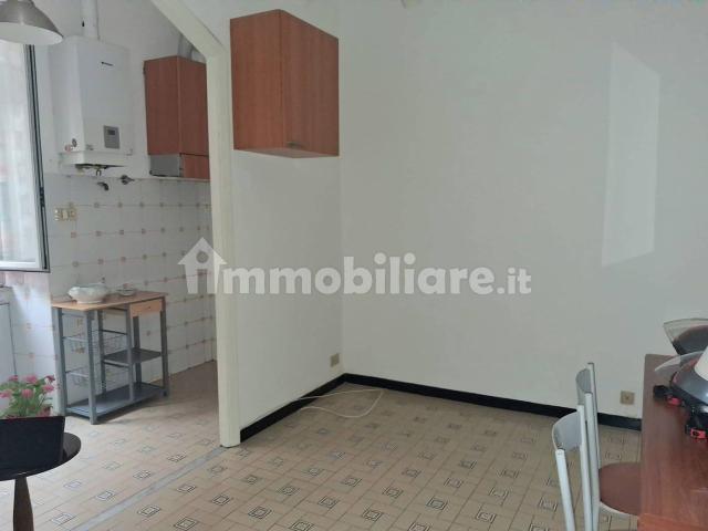 Appartamento in affitto a Centro Ovest, Serra Riccò