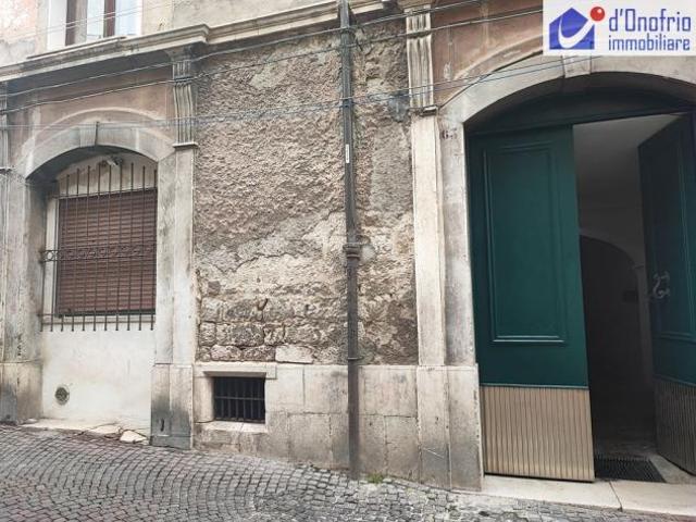 Appartamento in vendita a Campobasso, Molise