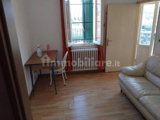 Appartamento in affitto a Santa Lucia, Cenerente