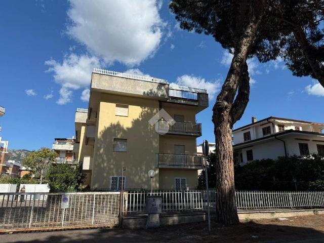 Appartamento in affitto a Porto Badino, Terracina
