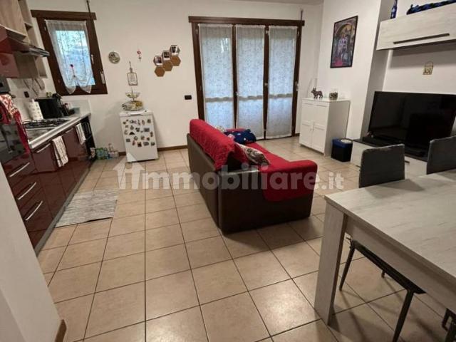 Appartamento in affitto a Ravello, Parabiago