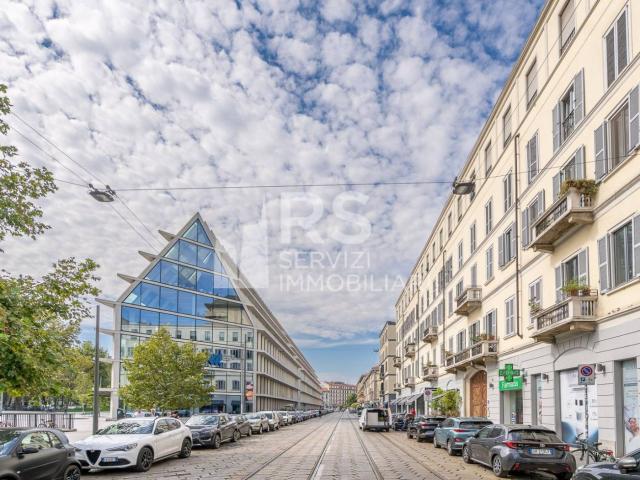 Appartamento in affitto a Municipio 1, Milano