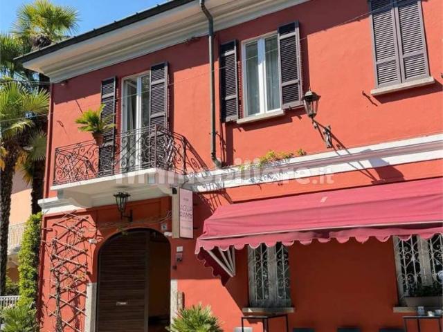 Appartamento in affitto a Angera, Lombardia