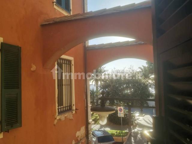 Appartamento in affitto a Finalmarina, Finale Ligure