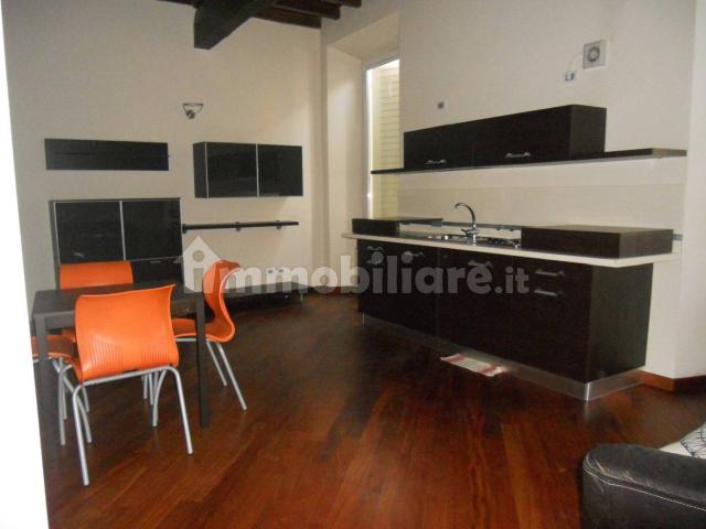 Appartamento in affitto a San Prospero città, Re