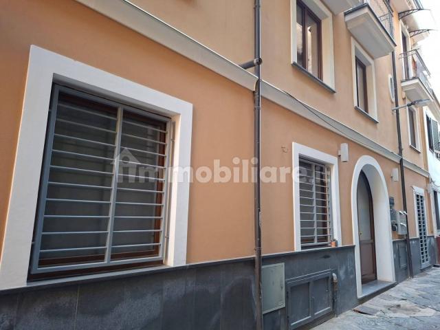 Appartamento in affitto a Nola, Campania