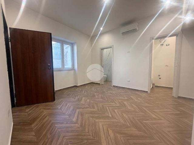 Appartamento in affitto a Caserta, Campania