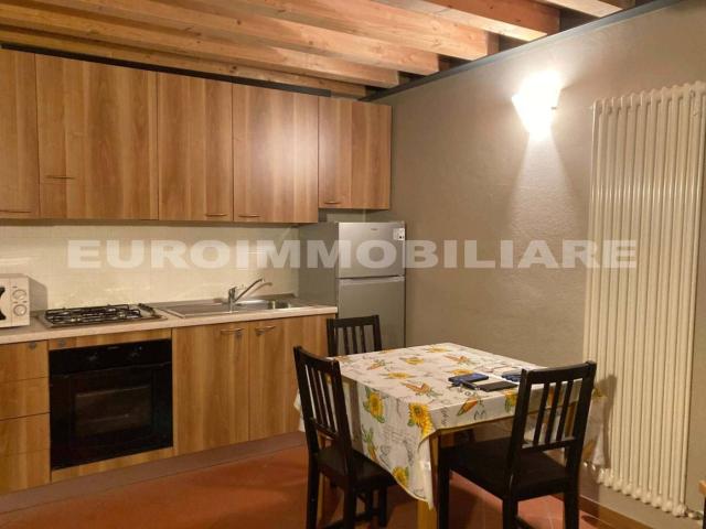 Appartamento in affitto a Zona Centro, Brescia