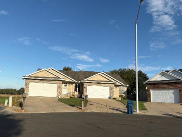 House for sale in Springfield, Sangamon County