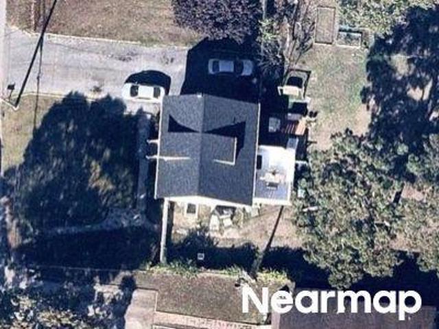 House for sale in Mastic Beach