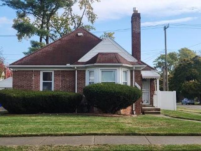 House for sale in Detroit