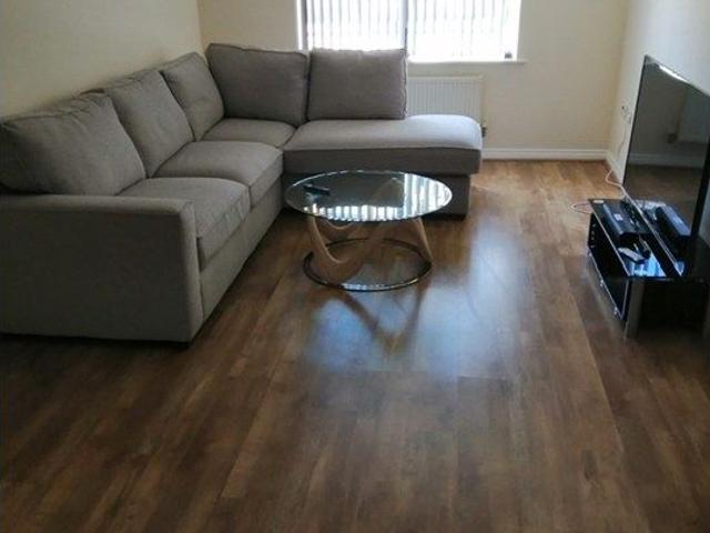 Apartment for rent in Overslade, New Bilton