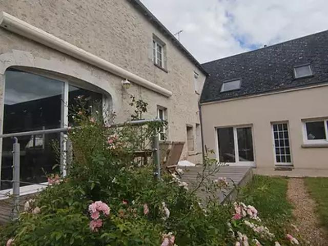 Maison vente à Blois, Binas