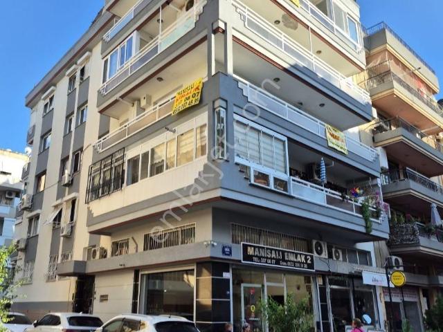 Karşiyaka, İzmir içerisinde kiralık mülk