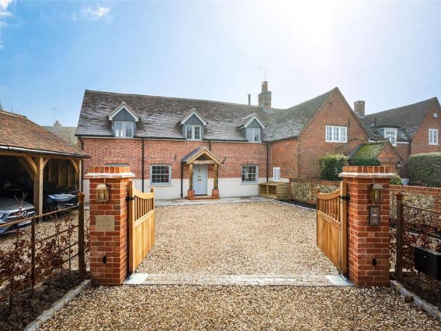 House for rent in Dunsden Green, Berrick Salome