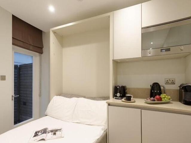 House for rent in City of London, Greater London