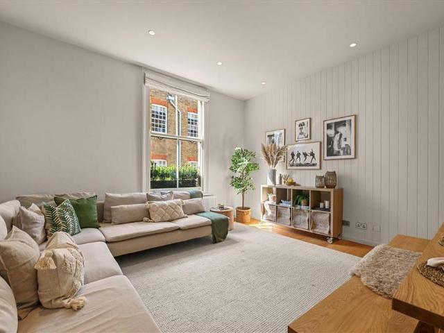 Apartment for rent in Marylebone, Greater London