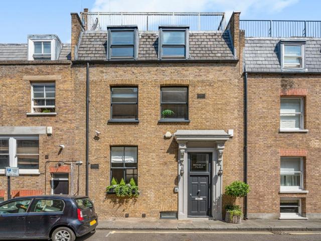 Apartment for rent in Marylebone, Greater London