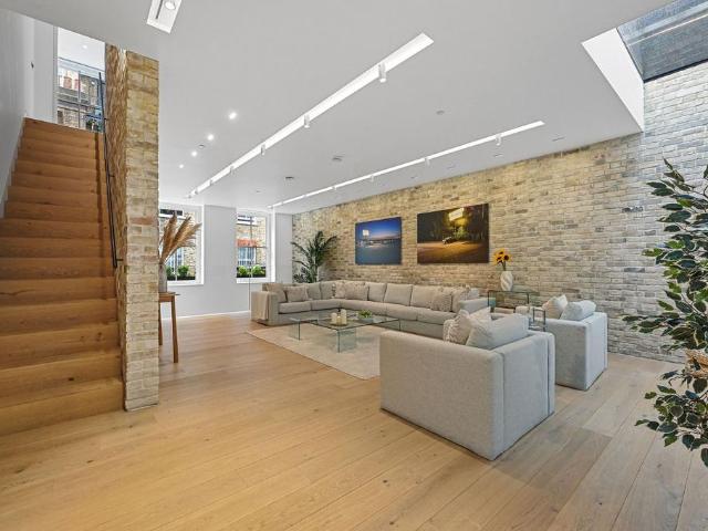 House for rent in Marylebone, Greater London